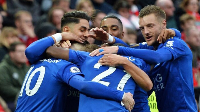 Leicester City şampiyon olduğu sezonu geride bıraktı