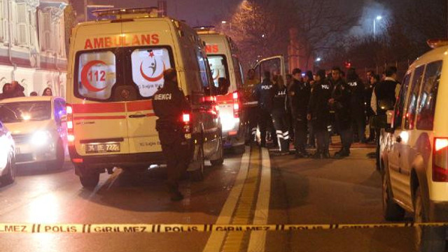 Gece kulübünde silahlar konuştu !