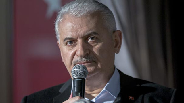 Binali Yıldırım'dan düşen askeri helikopter açıklaması
