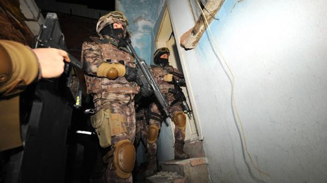 4 bin polisle dev operasyon: 125 gözaltı