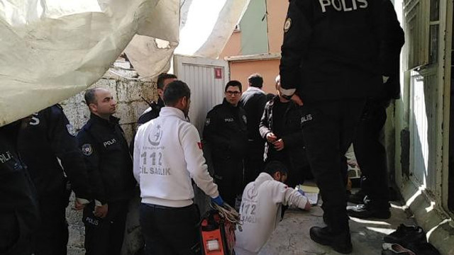 20 yaşındaki genç evde ölü bulundu