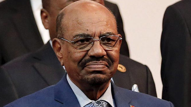 Sudan'da hükümet feshedildi