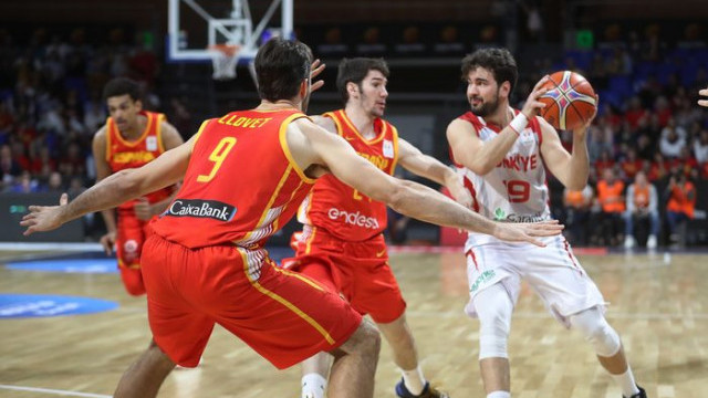 İspanya 74 - 58 Türkiye (2019 FIBA Dünya Kupası Avrupa Elemeleri)