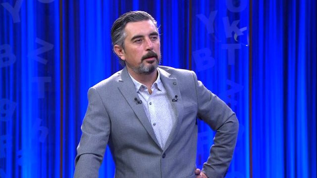 Eşine yumruk attığı iddia edilen Ali İhsan Varol'a şok !