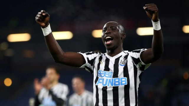 Galatasaray ve Beşiktaş'ın Mo Diame ile ilgilendiği iddia edildi