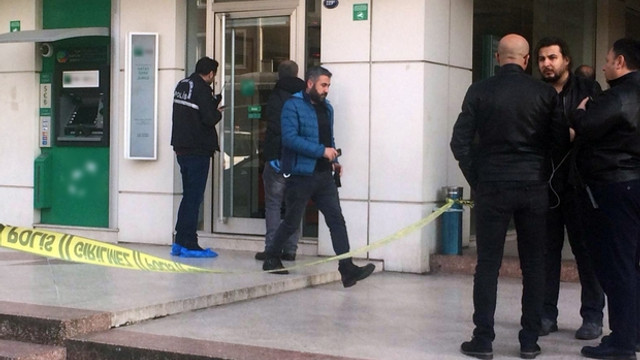 Bankayı soyan kişi polisi arayıp teslim oldu