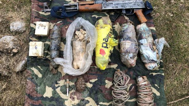 Hakkari'de PKK'nın 8 sığınağı imha edildi