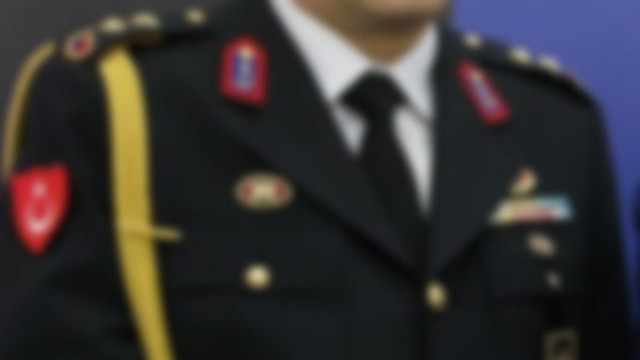 104 emekli askerin rütbeleri geri alındı