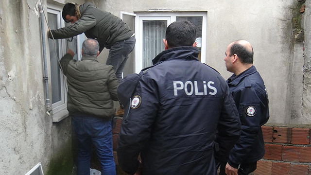 Ağabeyini bıçakladı, duvara yazdığı not şoke etti