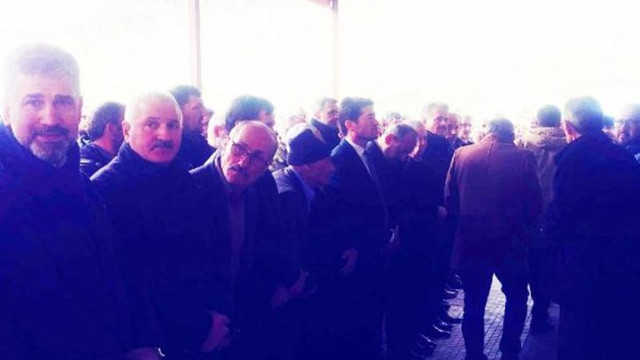 CHP'li vekil terlikle cenaze namazı kıldı