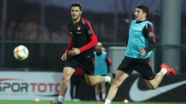 Ozan Kabak Senol Gunes In Bize Yaklasimi Cok Babacan Milli Takim