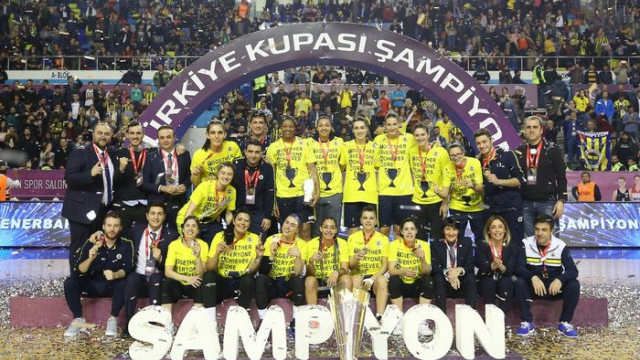 Botas 53 60 Fenerbahce Basketbol