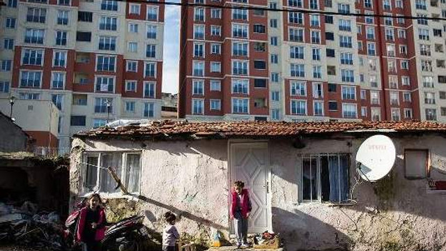 Sarigol Her Seye Ragmen Kucuk Mutlu Bir Teras By Yok Ulke Beyond Istanbul