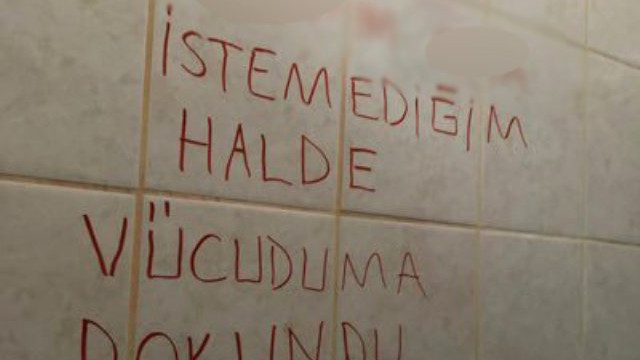 Üniversiteyi karıştıran taciz iddiası ! Tuvaletin duvarına yazdılar