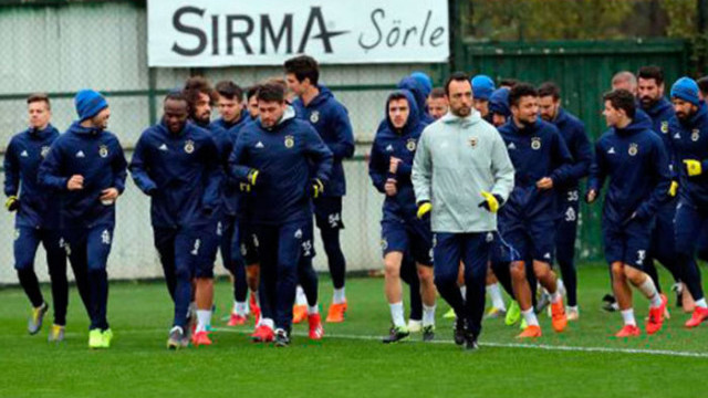 Fenerbahçeli futbolcular gösterdikleri performans ile göz doldurdu