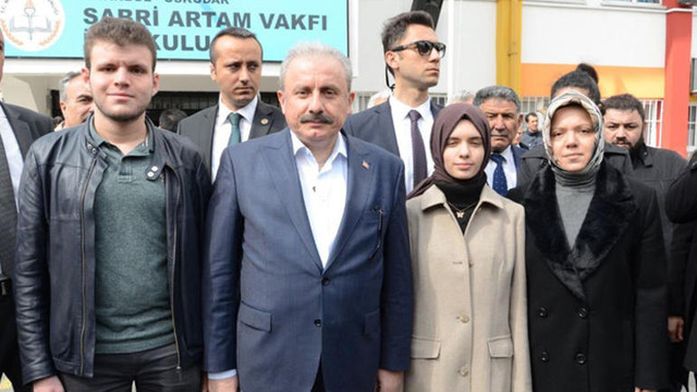 TBMM Başkanı Mustafa Şentop oyunu kullandı