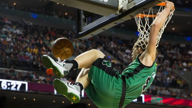 Golden Warriors, Boston Celtics'e farklı kaybetti