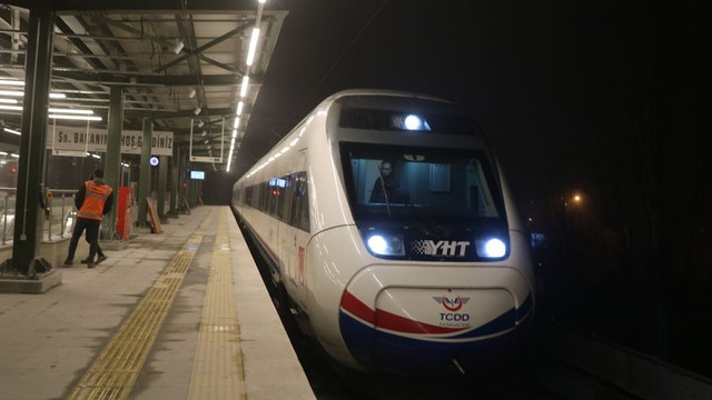 Bakan Turhan Hızlı tren müjdesini verdi