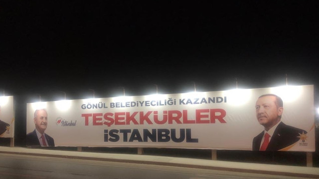 CHP'den AK Parti'nin ''teşekkür'' pankartlarına suç duyurusu