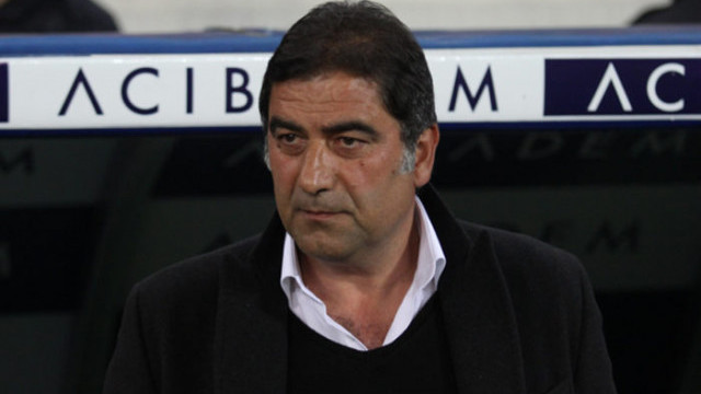 Trabzonspor Teknik Direktörü Ünal Karaman: Biz UEFA'ya zorluyoruz
