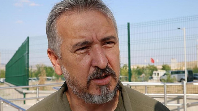 Erdoğan'ın eski metin yazarı Ünal: ''AK Parit'nin en büyük sorunu...''