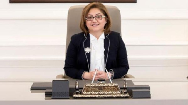 Fatma Şahin Gaziantep'te ''başkanlık'' sistemine geçiyor