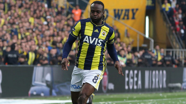 Fenerbahçe'de Victor Moses'ın kasık bölgesinde yırtık tespit edildi