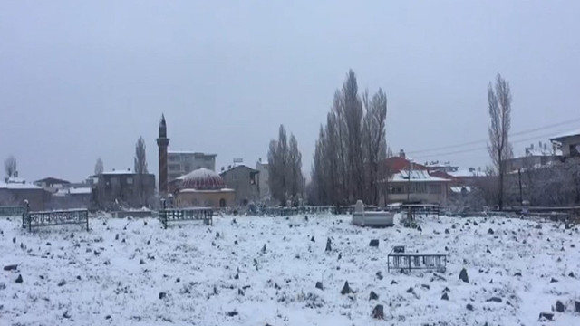 İki şehrimiz güne bembeyaz uyandı