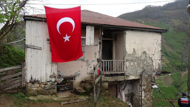 Şehit evinde yas var