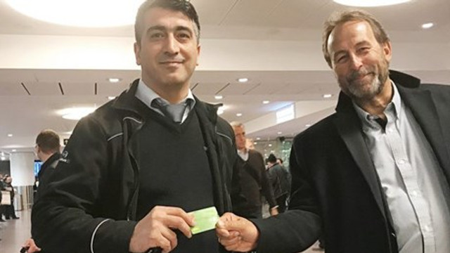 İsveç'te Türk taksici kahraman ilan edildi
