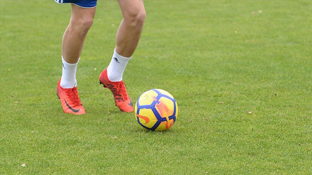 Ünlü futbolcuların Whatsapp'ta kirli seks oyunu ortaya çıktı