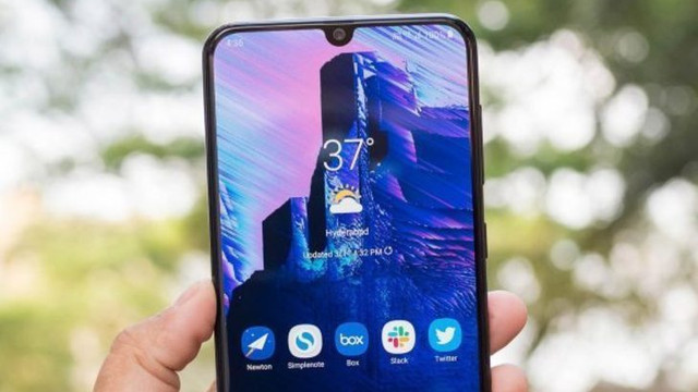 Samsung'dan uygun fiyatlı telefon geliyor