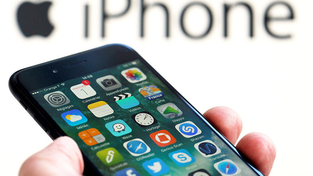 İki öğrenci Apple’ı 5 milyon TL dolandırdı