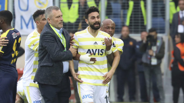 Derbi öncesi bir şok da F.Bahçe'ye! PFDK