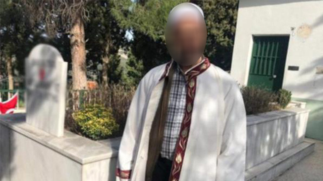 İmam'dan sigara içen kadına ''hakaret''