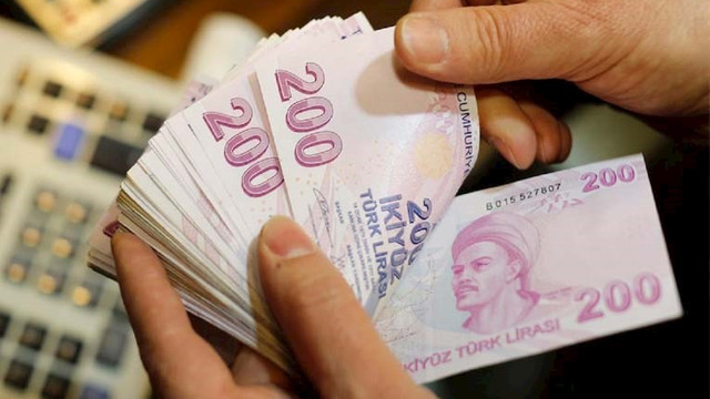 Emeklinin bayram ikramiyesi ne zaman ödenecek ? Tarih belli oldu