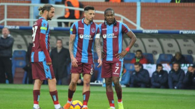 Trabzonspor kalesinden yıkıldı