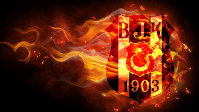 Beşiktaş taraftarı, Fikret Orman, TFF ve Cüneyt Çakır'ı protesto etti