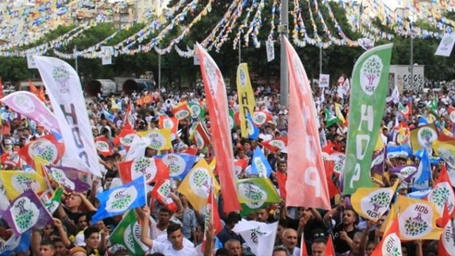HDP'den 23 Haziran kararı ! İstanbul'da kimi destekleyecekler ?