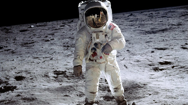 NASA Ay'a ilk kadın astronotu gönderecek