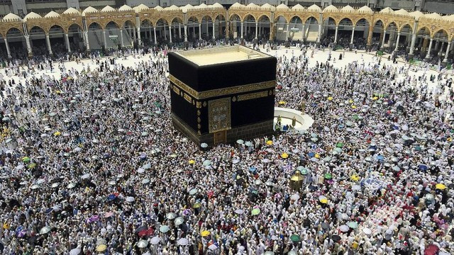 Hac ile Suudi Arabistan'a para kazandırmak günah mı ?
