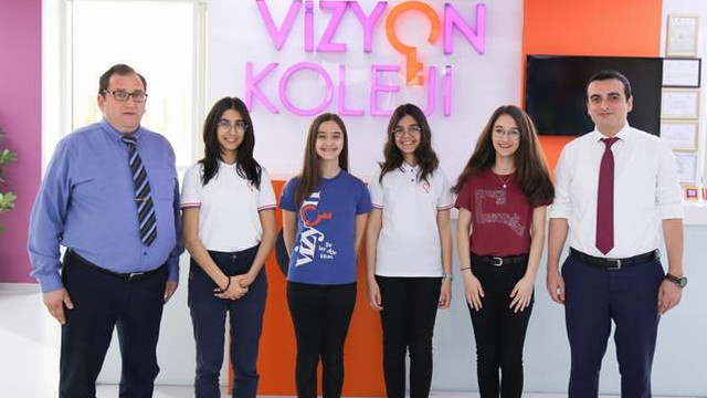 Özel Vizyon Anadolu Lisesi öğrencileri Oxford’da