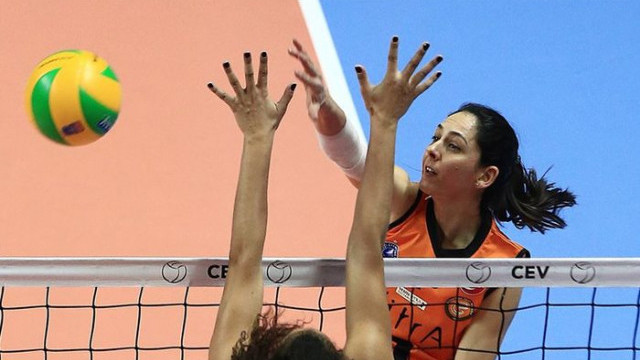 Galatasaray Güldeniz Ünal'ı transfer etti