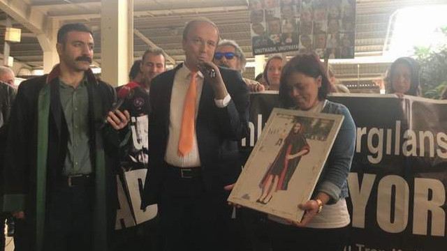 Turan Hançerli Çorlu için adalet nöbetine katıldı