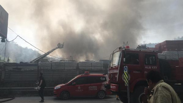 Sarıyer'de depo yangını