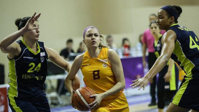 Galatasaray Fenerbahce Derbisinde Seri 2 2 Ye Geldi Basketbol