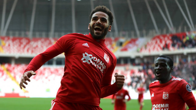 Galatasaray Douglas transferinde sona geldi!