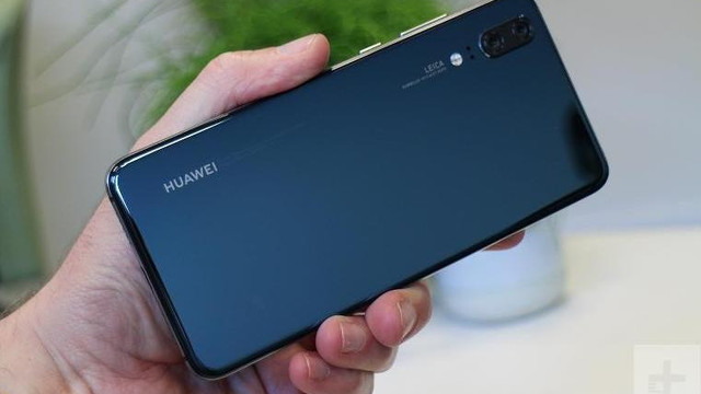 Huawei'ye bir darbe de Microsoft'tan