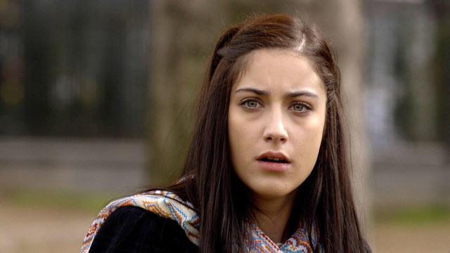 Hazal Kaya'dan hamilelik açıklaması
