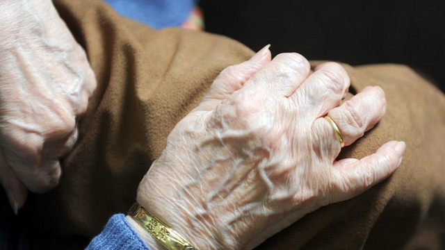 92 yaşındaki kadın, 102 yaşındaki oda arkadaşı tarafından öldürüldü